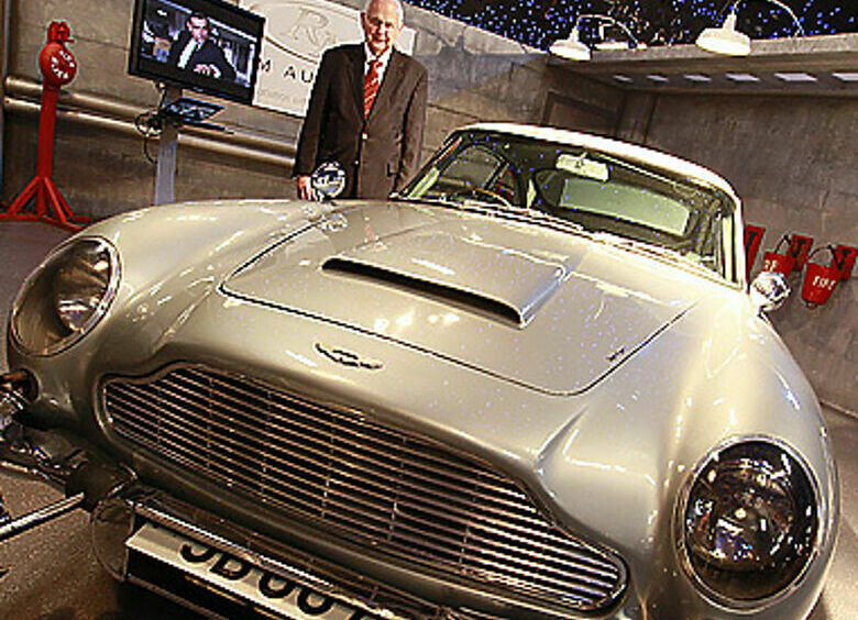 Изображение Автомобиль Джеймса Бонда продан за 4,1 млн долларов