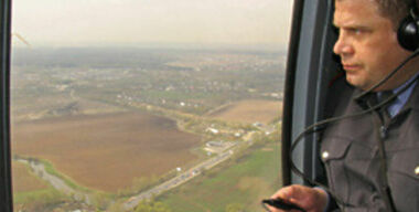 В потоке от “урагана”  не спрячешься