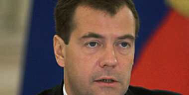 Медведев промилле не исправит