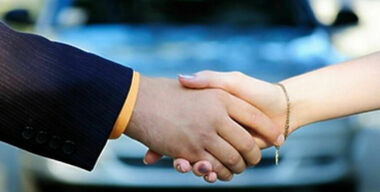 Из рук в руки