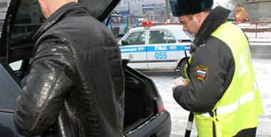 ГАИ взятки берет. Но редко