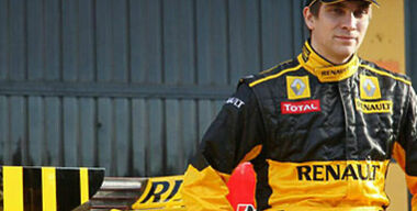 Петров мечтает остаться в «Renault»