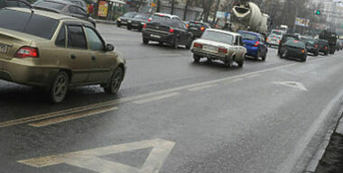 Транспорт грузит столицу