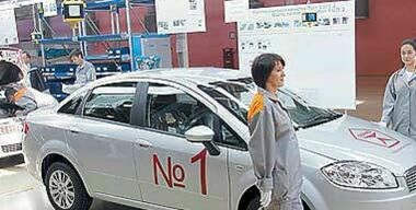 В два притопа, в три прихлопа…