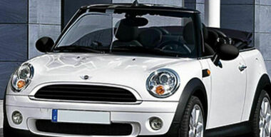 У Mini опять «съехала крыша»