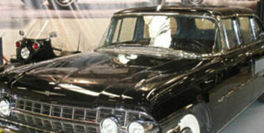 Лимузин Брежнева показал ранения