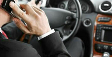 Hands free в машине запретят?