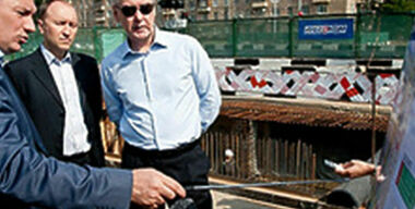 Нас водила молодость…