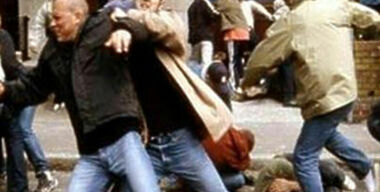 Стенка на стенку