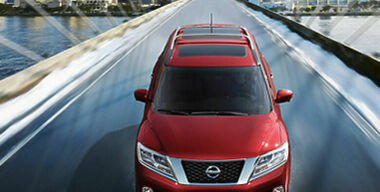 Карлос «вымыл» раму