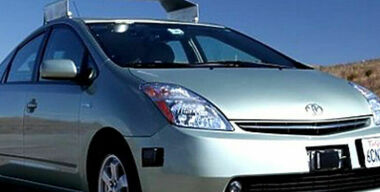 В США разрешили автопилот