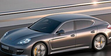 Porsche станет больше