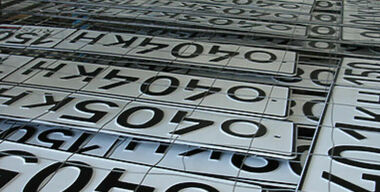 Москвичи разменяли очередную серию номеров