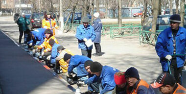 А бордюры покрасят?