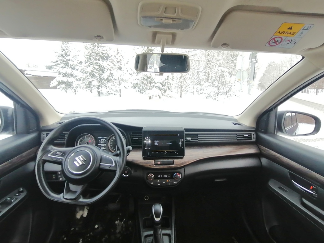 «Подгон» по-братски: тест-драйв «бюджетной» Suzuki Ertiga