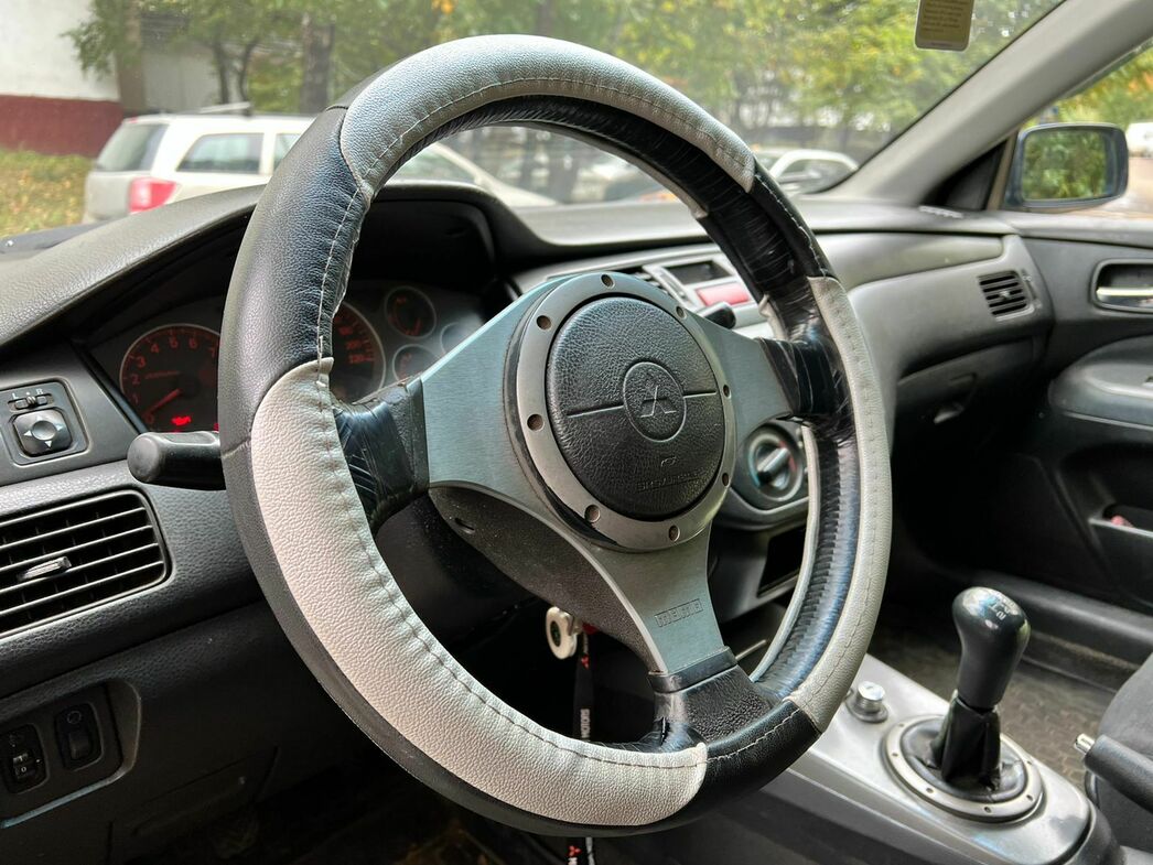 Руль до чистки...