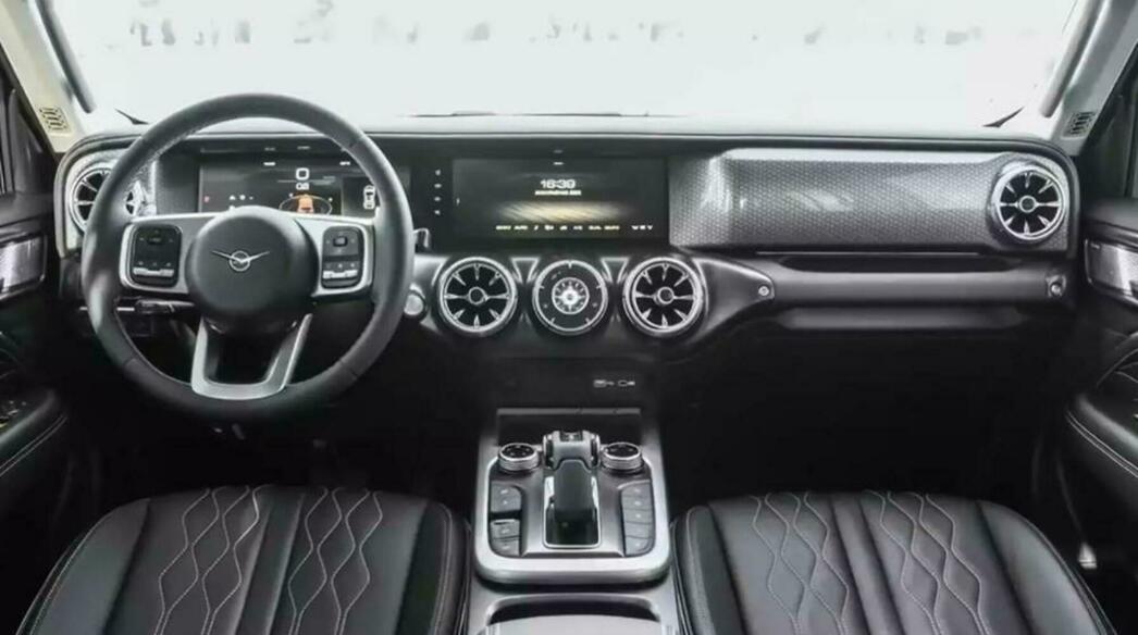 Новый UAZ Hanter от Great Wall. 