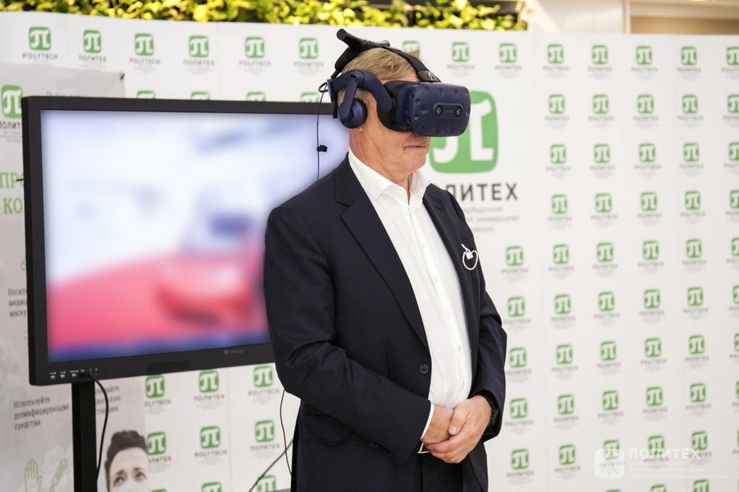 Так проходила приемка дизайна будущей новинки.