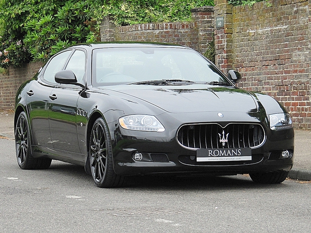 Maserati Quattroporte
