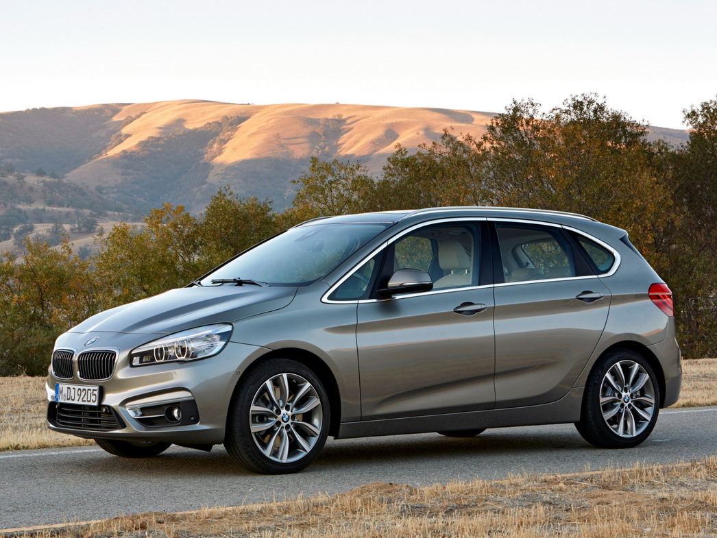 BMW Active Tourer 2-серии