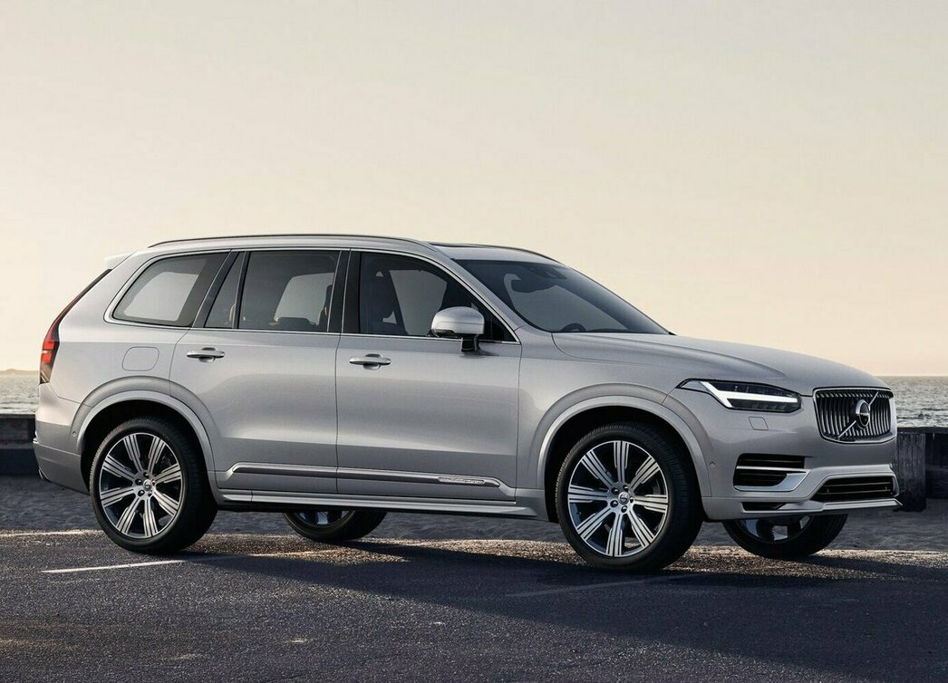 На фото Volvo XC90