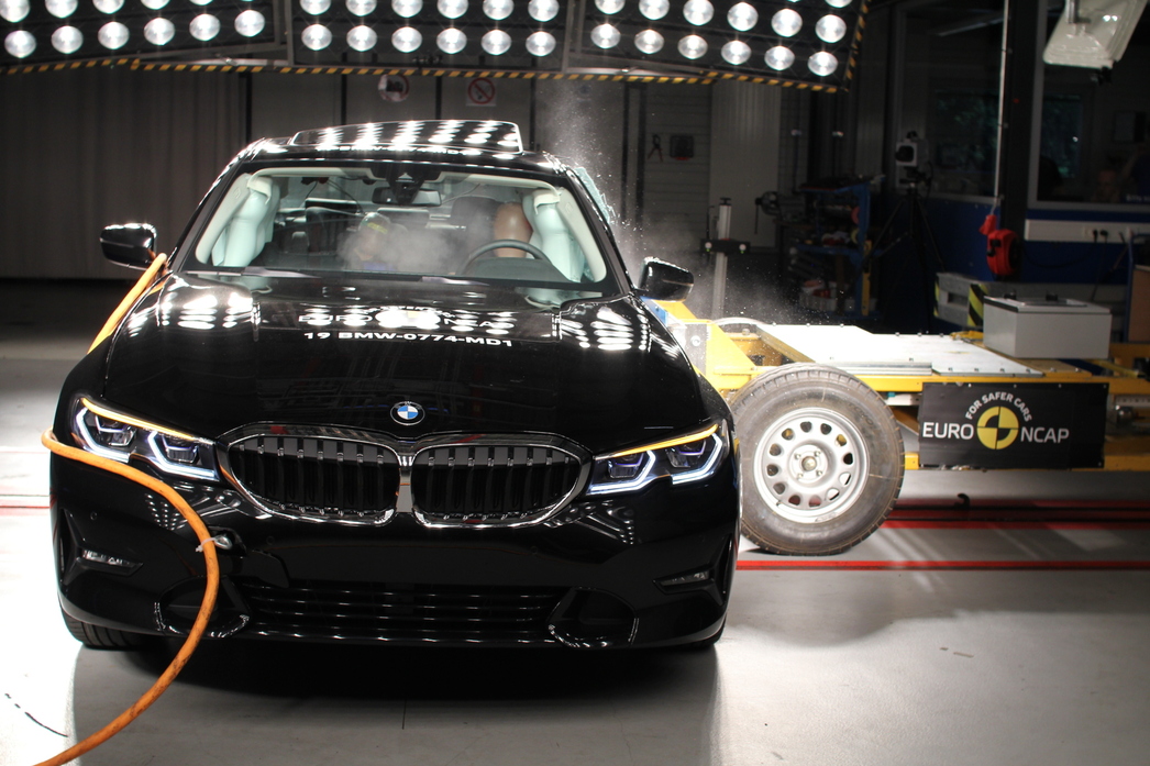 BMW 3-й серии 2019 модельного года