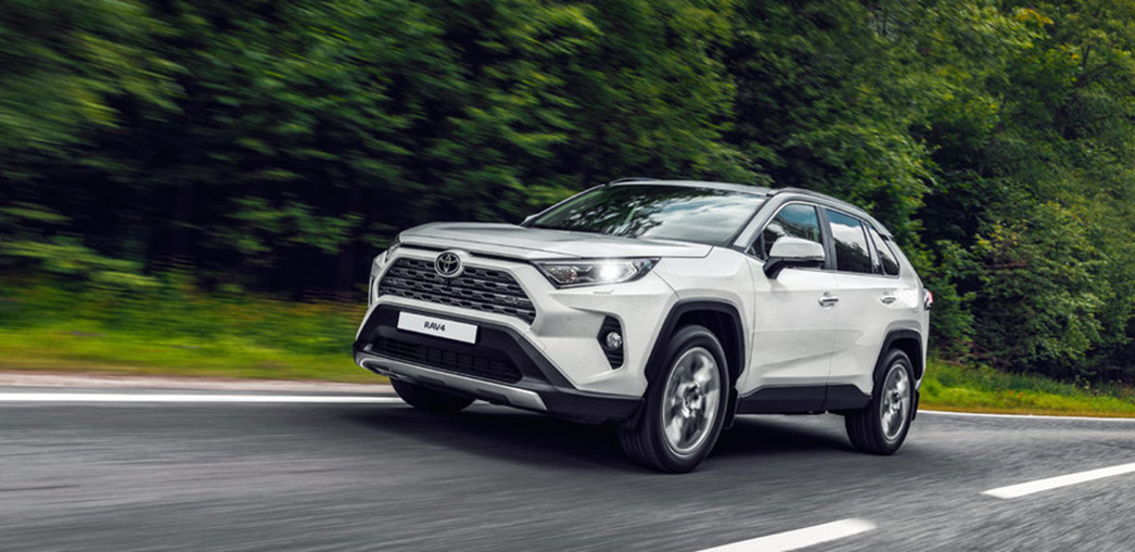 На фото Toyota RAV4