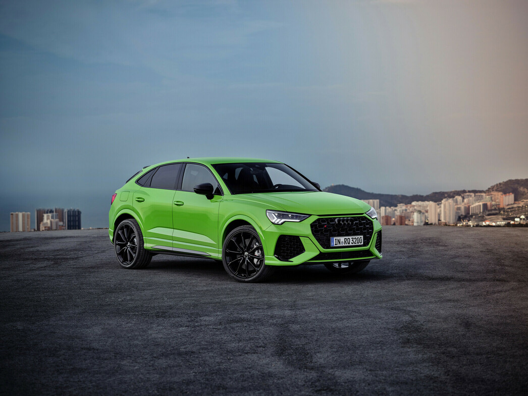 На фото Audi RS Q3 Sportback