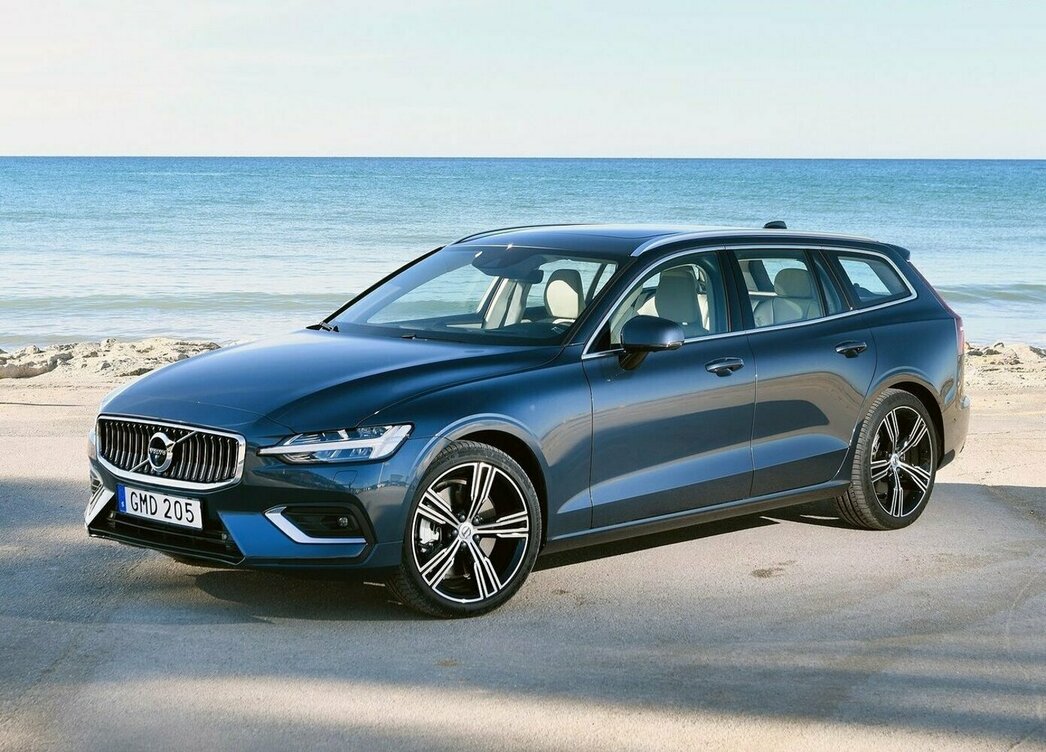 На фото Volvo V60 2019