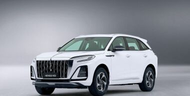 Hongqi анонсировала российский запуск кроссовера HS3