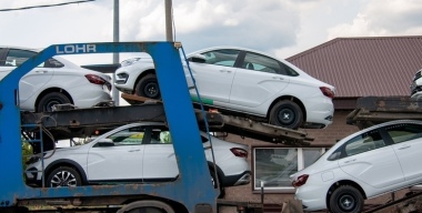 Бурные аплодисменты: по словам Путина локализации в автопроме достигла 70%