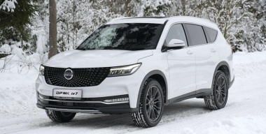 Китайский кроссовер DFSK ix7 выходит на российский рынок