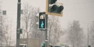 В Москве испытывают светофор нового типа