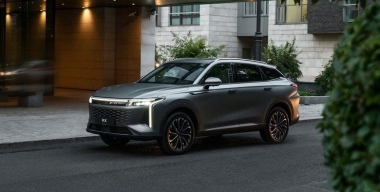 Кроссовер Exeed RX получил в России более доступную версию