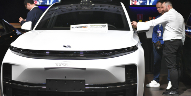 Электромобили могут подорожать в России на несколько миллионов рублей