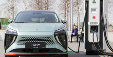 Российский парк электромобилей вырос за год почти вдвое