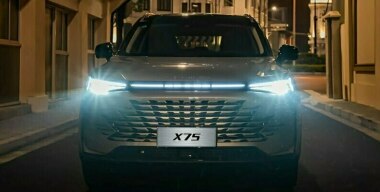 BAIC объявил сроки начала российских продаж кроссовера X75