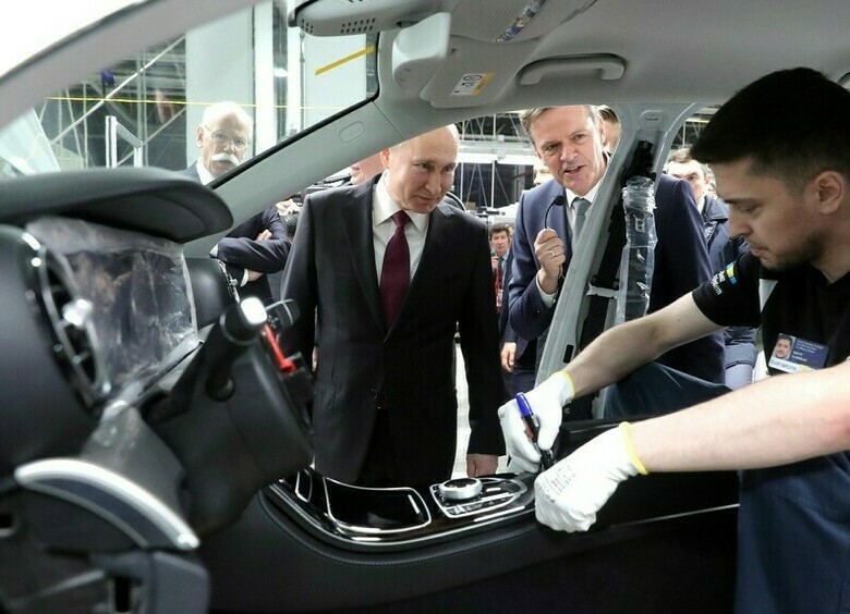 Изображение Минпромторг назвал сроки перезапуска российского завода Mercedes-Benz
