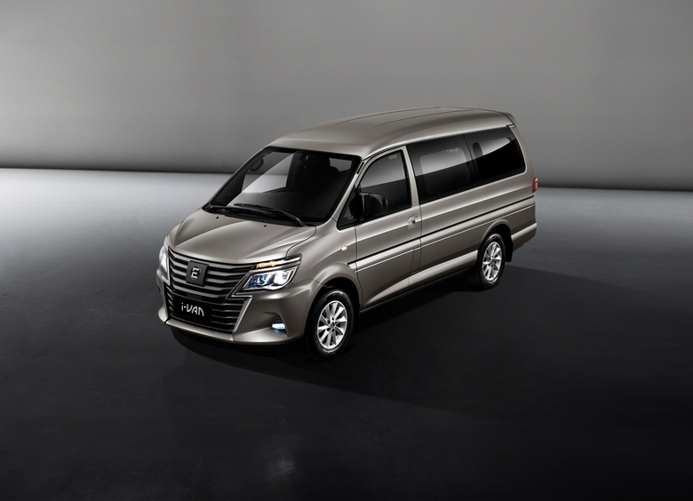 Evolute обозначил сроки начала продаж модели i-Van 