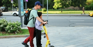 На электросамокаты повесят номера