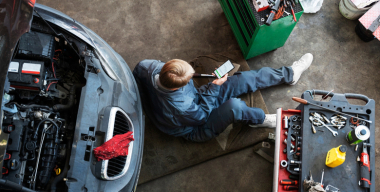 Шпильки-пистоны: почему важно беречь «родные» детали и как это правильно делать