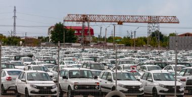 Минпромторг готовит очередное повышение цен на новые авто, увеличив утильсбор