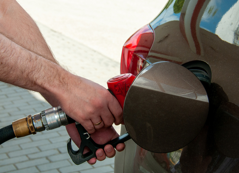 Изображение Эксперт проанализировал угрозу нового роста цен на бензин в России