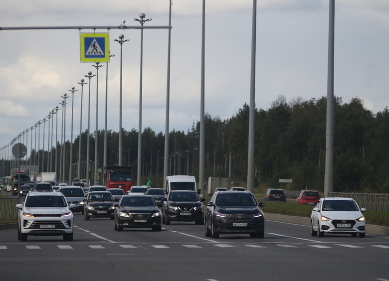 Изображение Почти 70% легковых автомобилей в России старше 10 лет