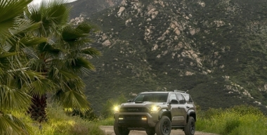 Toyota впервые за 15 лет обновила внедорожник 4Runner