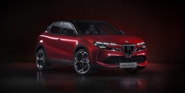 Alfa Romeo показала новый кроссовер Milano