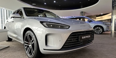 В линейке премиального бренда SERES появится флагманский кроссовер М9