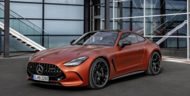 Mercedes-Benz представил самый динамичный спорткар в своей истории