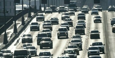 Средний возраст автомобилей в России превысил 15 лет