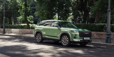 Пекинский автосалон-2024: Jaecoo привезет в Россию гибридные версии J7 и J8